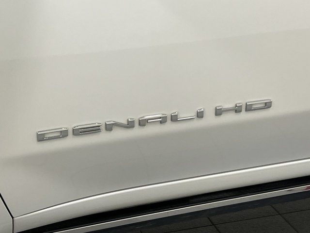 Used 2025 GMC Sierra 2500 Denali Ultimate AWD/4WD image 19
