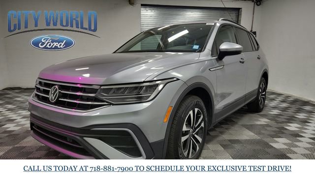 Used 2024 Volkswagen Tiguan S image 8