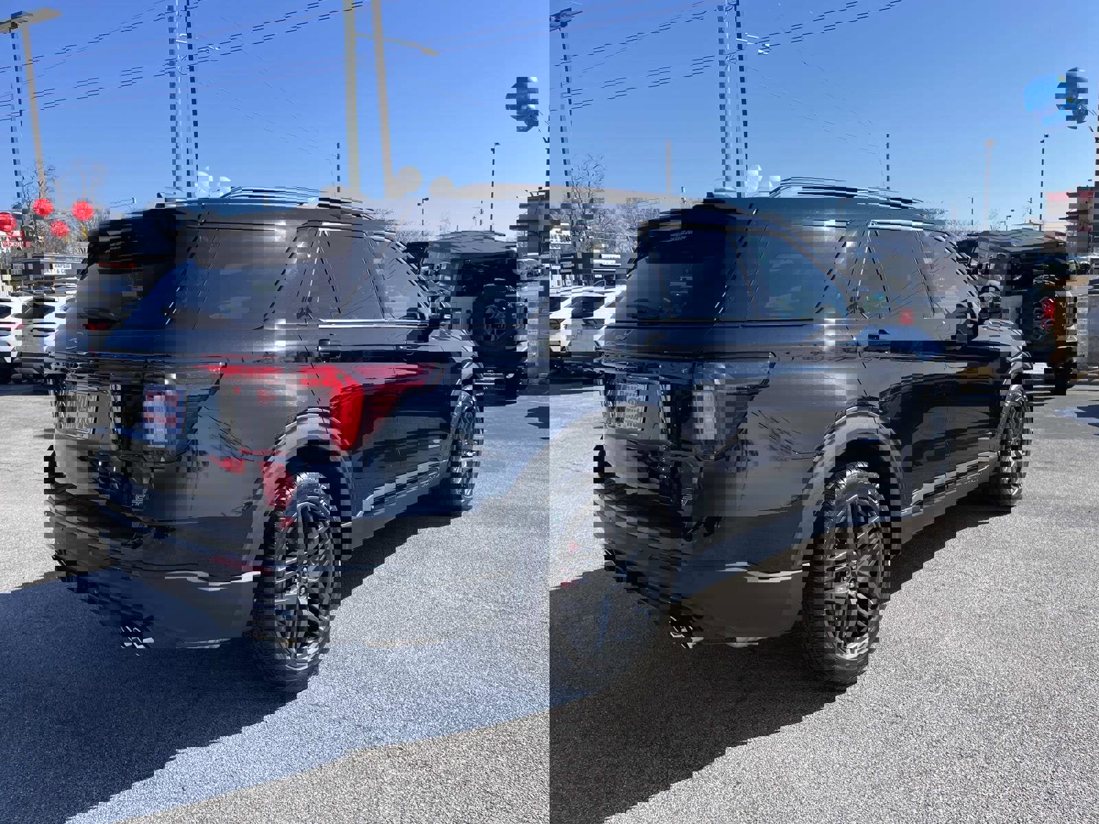 Certified 2025 Ford Explorer ST image 4