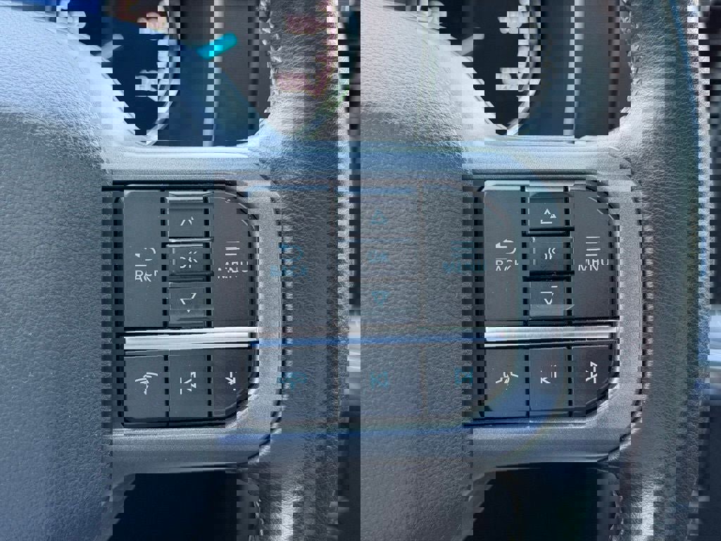 Certified 2022 Ford F150 Lariat w/ Equipment Group 502A High image 34