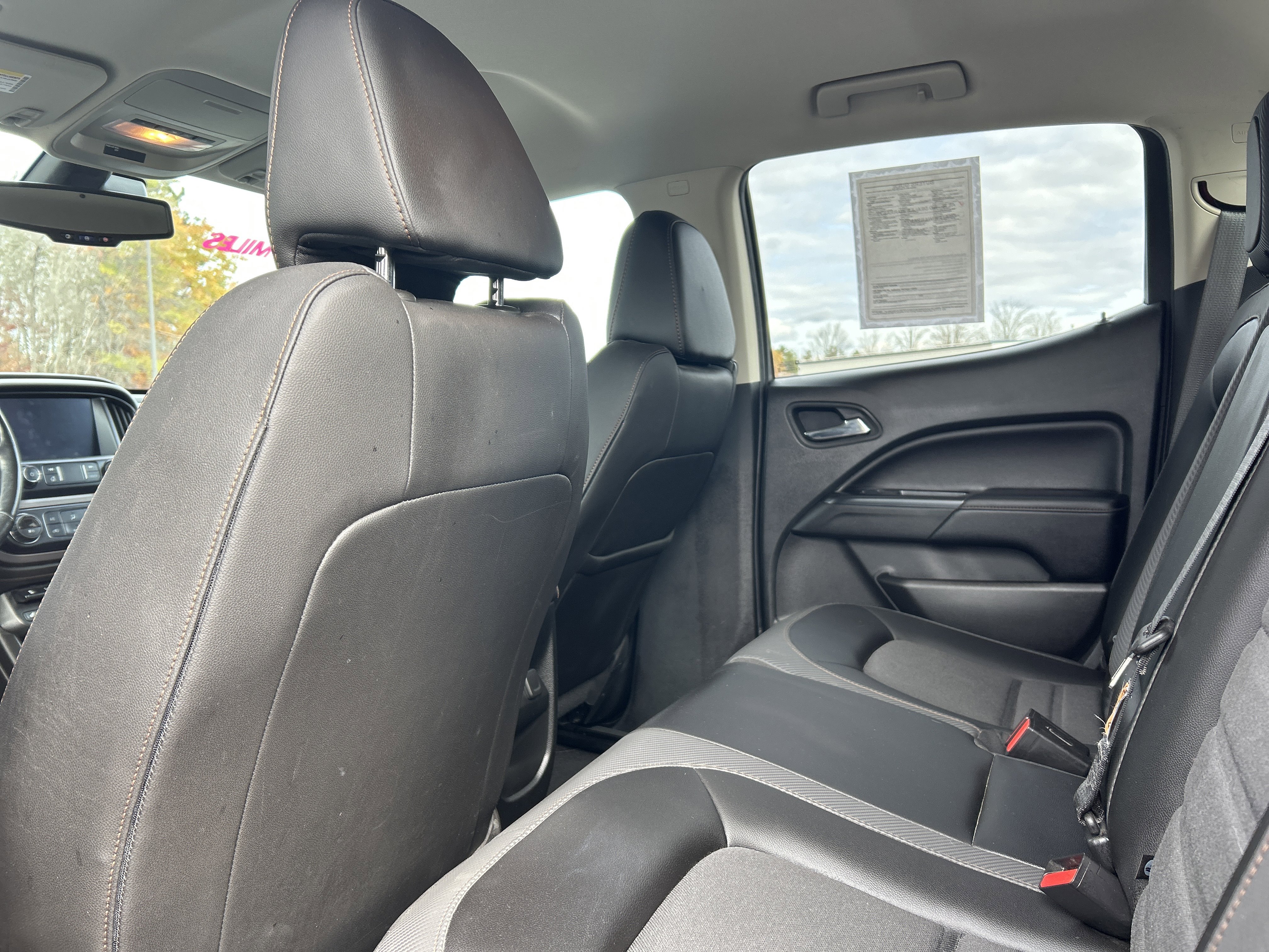 Used 2021 GMC Canyon AT4 w/ Driver Alert Package image 13