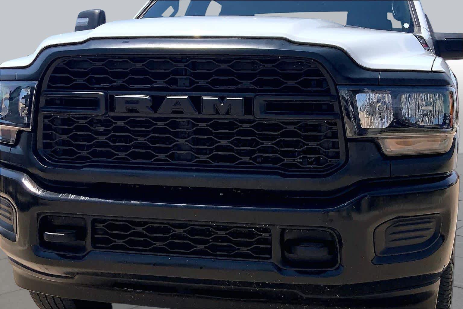 Used 2023 RAM 3500 Tradesman AWD/4WD image 30