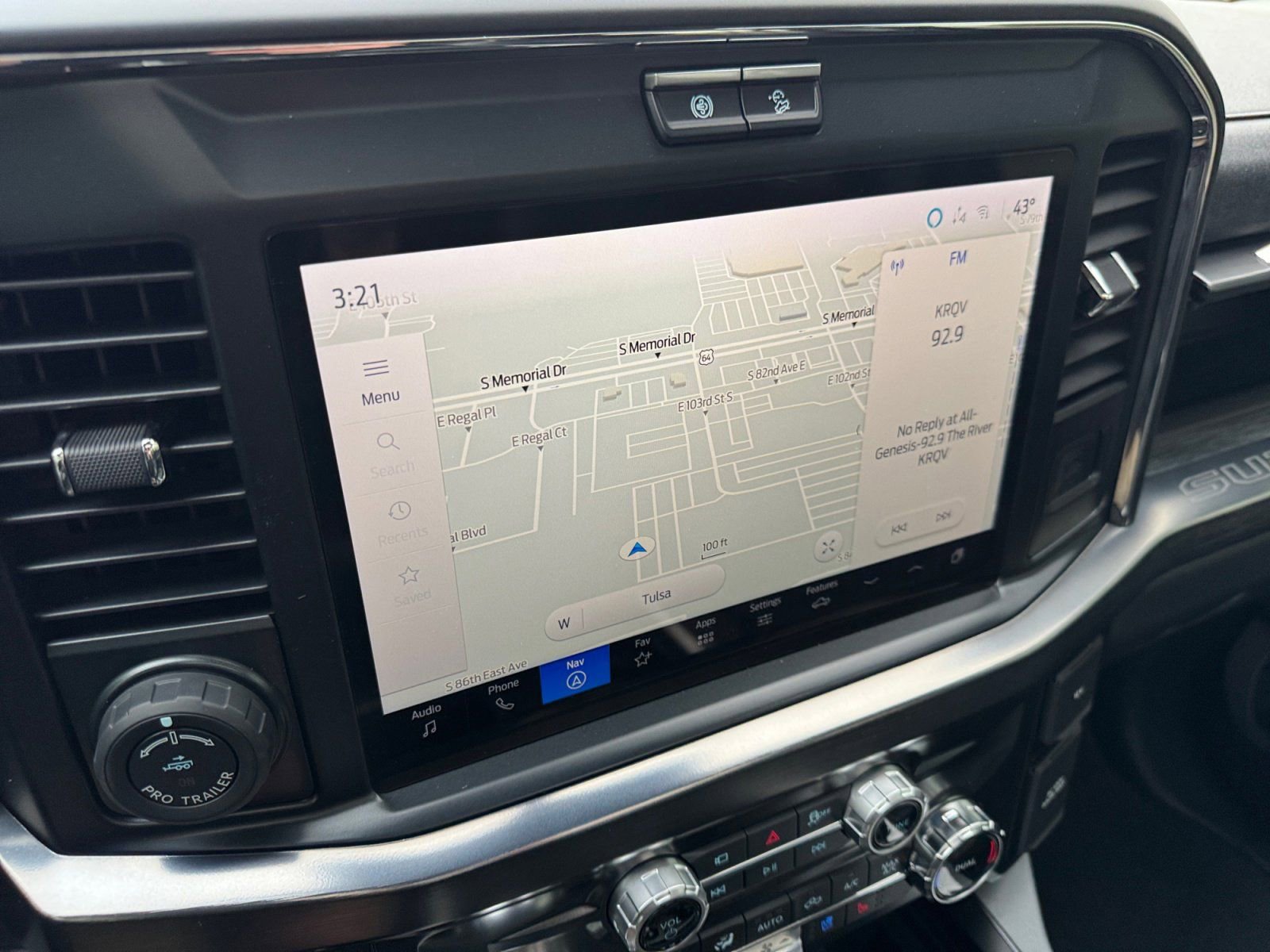 Certified 2025 Ford F250 Lariat w/ Lariat Ultimate Package image 29