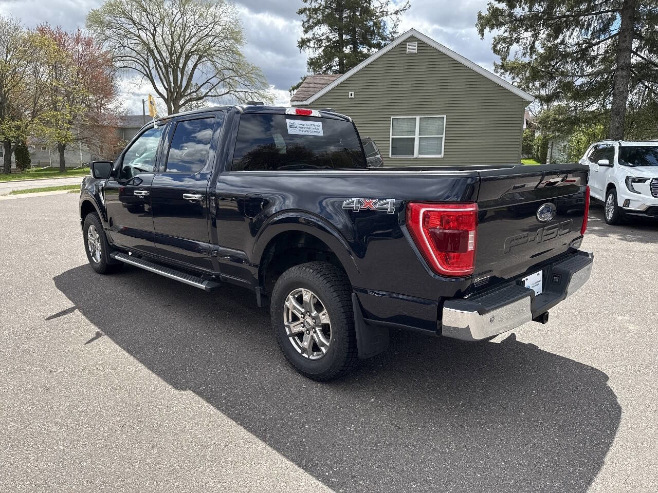 Certified 2022 Ford F150 XLT w/ Equipment Group 302A High AWD/4WD image 3