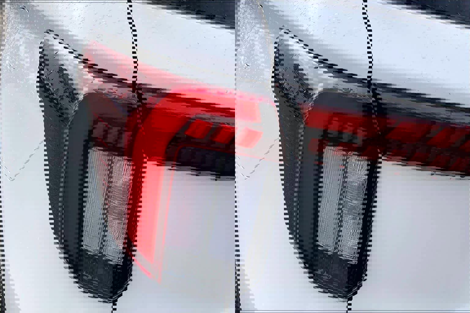 Certified 2025 Ford Explorer ST w/ Sun And Sound Package image 28