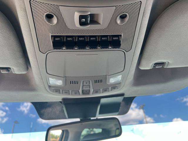 Certified 2022 Ford F350 Limited w/ FX4 Off-Road Package AWD/4WD image 23