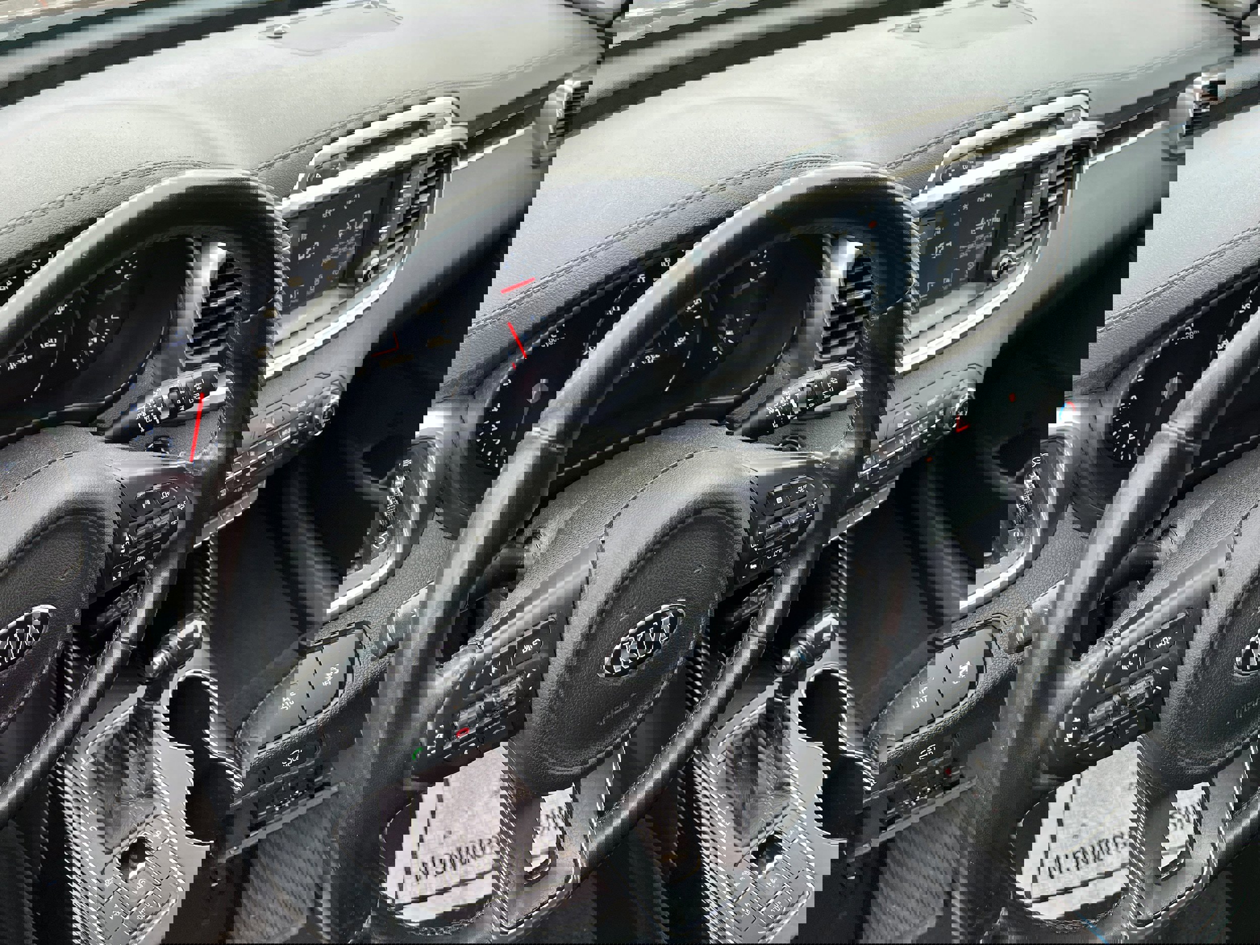 Used 2017 Kia Sorento EX w/ EX Advanced Touring Package image 9