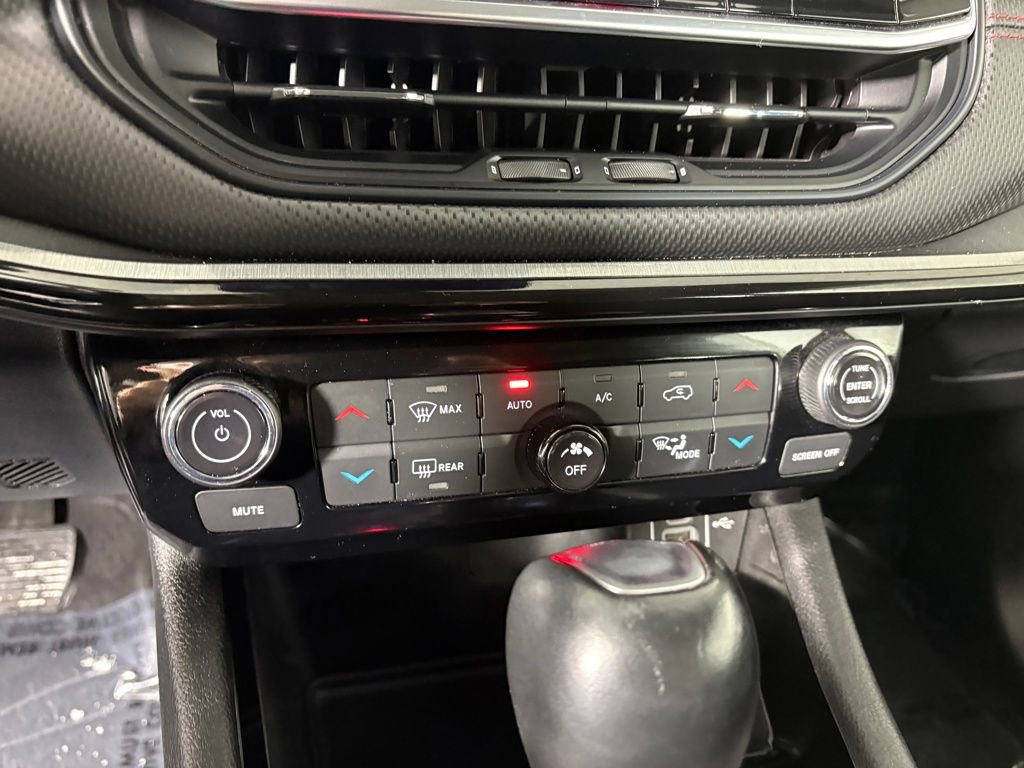 Used 2022 Jeep Compass Trailhawk w/ Sun and Sound Group AWD/4WD image 20