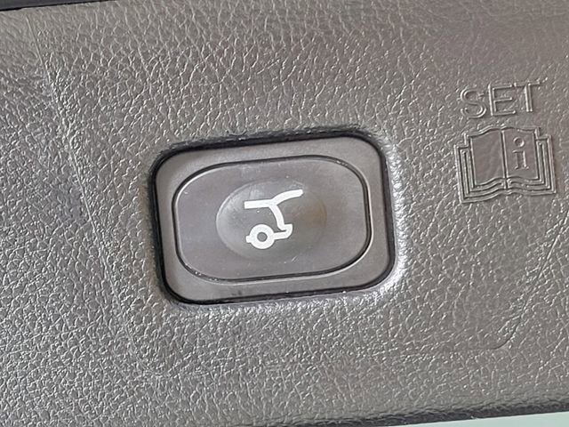 Certified 2024 Ford Edge SEL w/ Convenience Package image 16