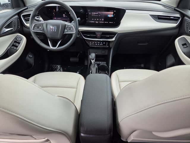 Used 2025 Buick Encore GX Avenir w/ Avenir Technology Package FWD image 15