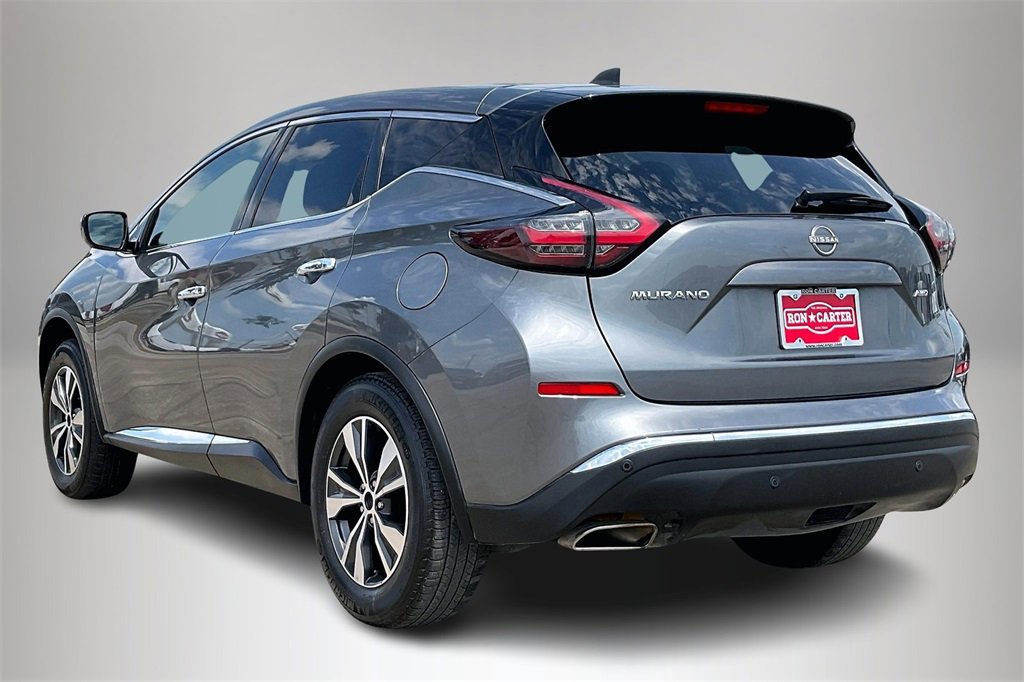 Used 2023 Nissan Murano S image 2