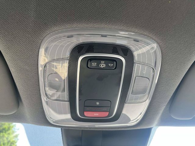 Used 2023 Hyundai Elantra SEL w/ Convenience Package FWD image 32