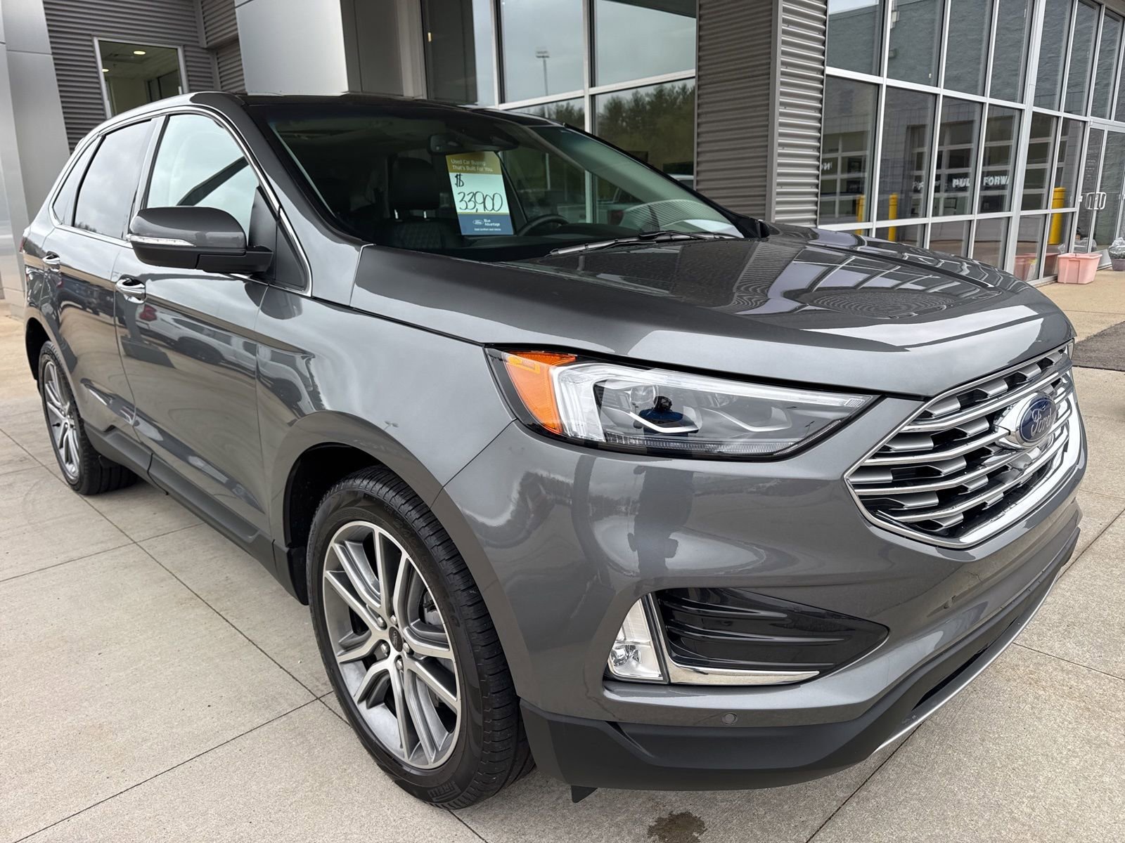 Certified 2024 Ford Edge Titanium w/ Equipment Group 301A AWD/4WD image 10