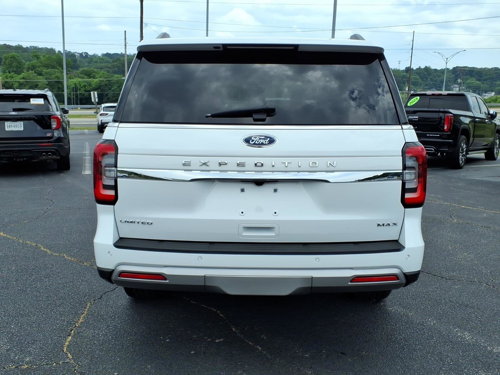 Certified 2022 Ford Expedition Max Limited AWD/4WD image 7