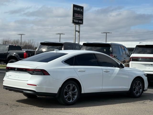 Used 2023 Honda Accord EX image 35