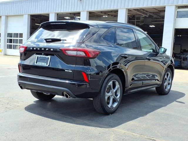 Certified 2024 Ford Escape ST-Line w/ Tech Pack #1 AWD/4WD image 6