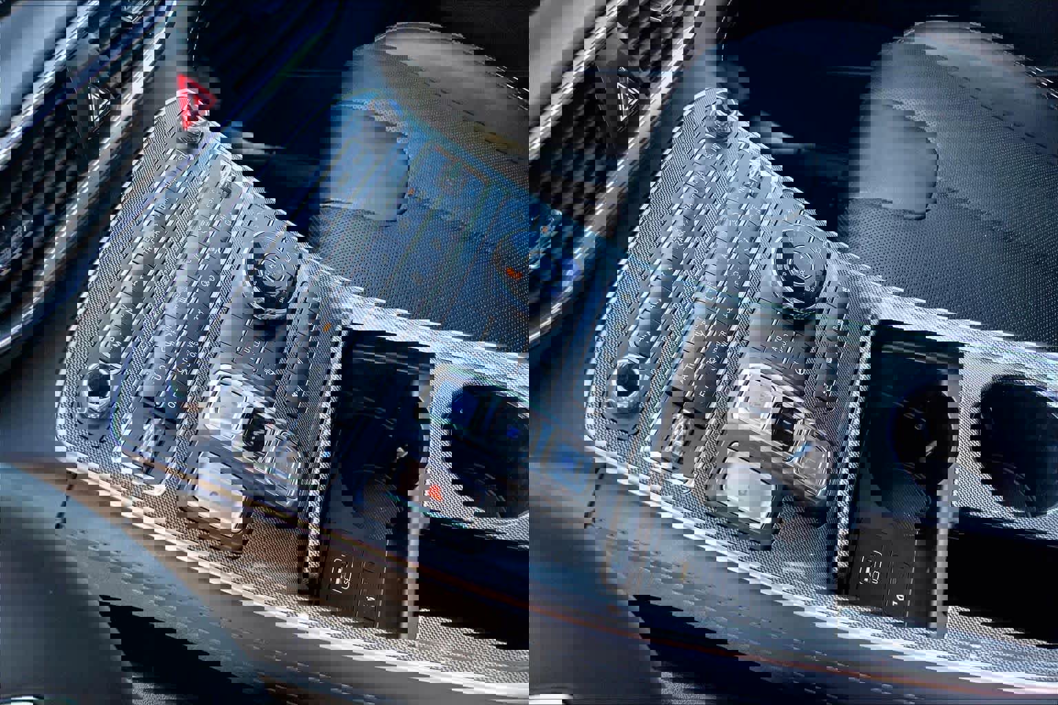 Used 2023 Hyundai Santa Fe Limited image 16