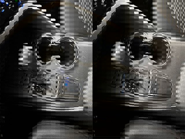 Used 2023 Toyota Camry SE image 11