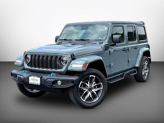 Used 2024 Jeep Wrangler Unlimited w/ Convenience Group AWD/4WD image 3