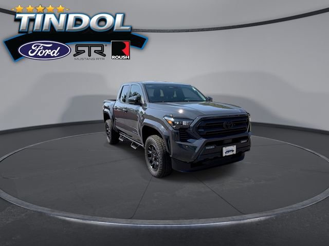 Used 2025 Toyota Tacoma SR5 AWD/4WD image 2