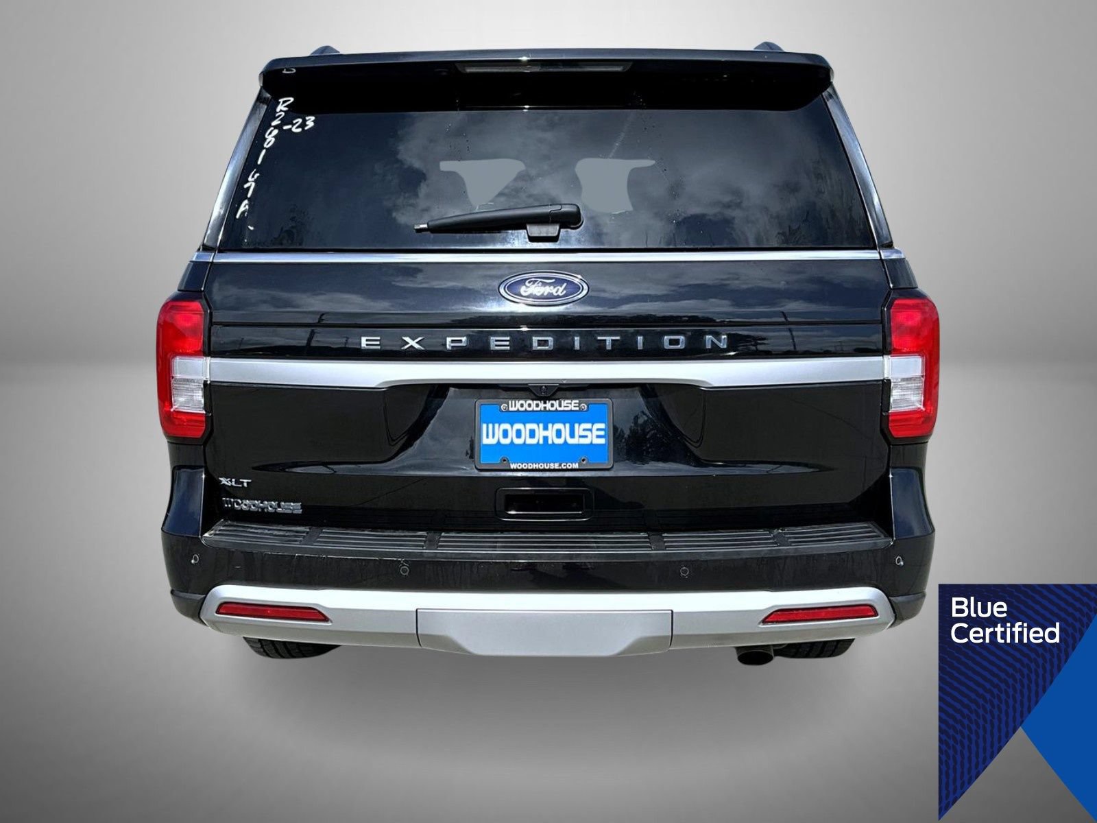 Certified 2023 Ford Expedition XLT AWD/4WD image 6