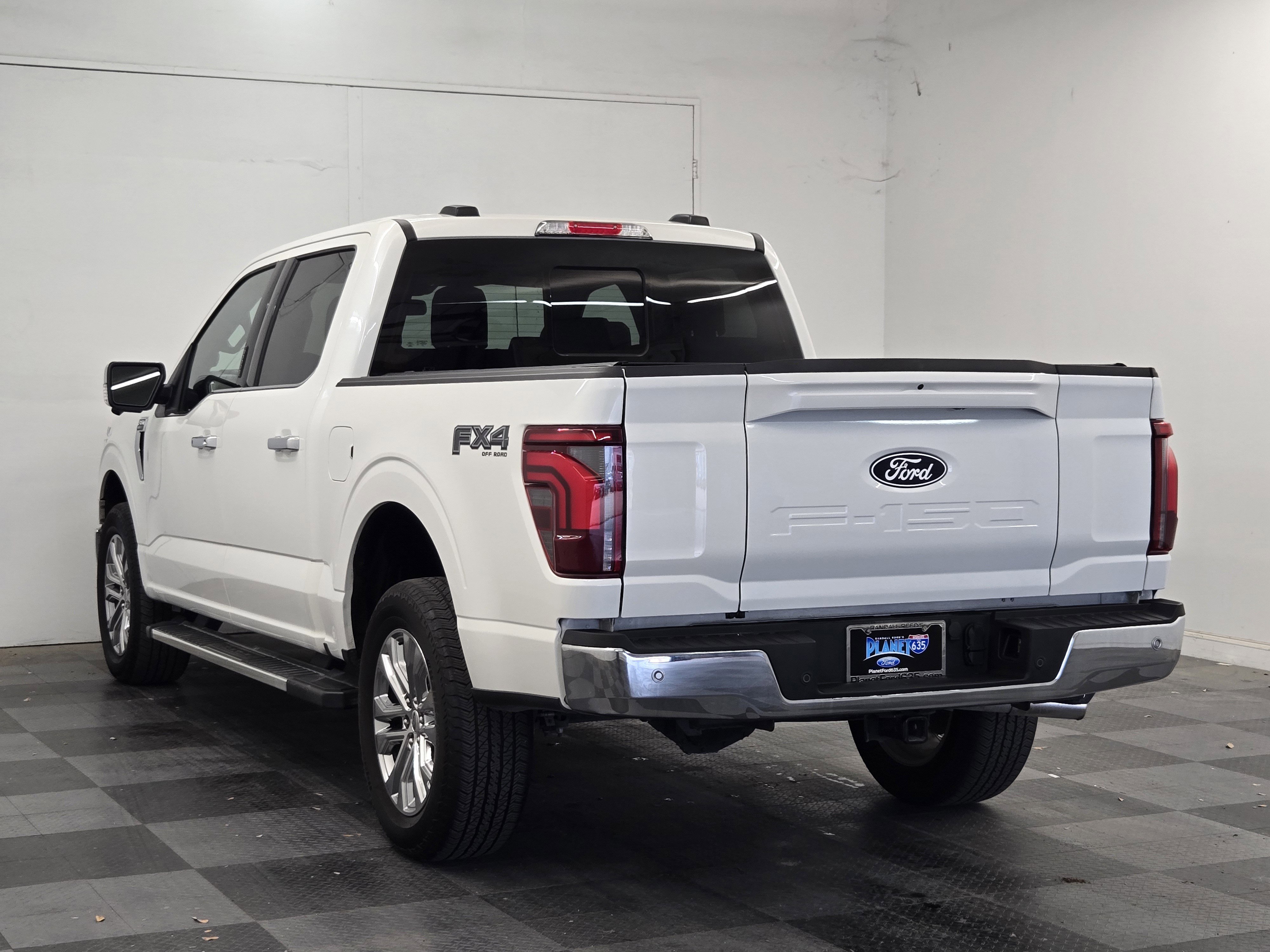Certified 2024 Ford F150 Lariat w/ Bed Utility Package AWD/4WD image 7