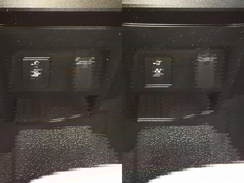 Certified 2020 Ford F250 XL w/ Power Equipment Group image 21