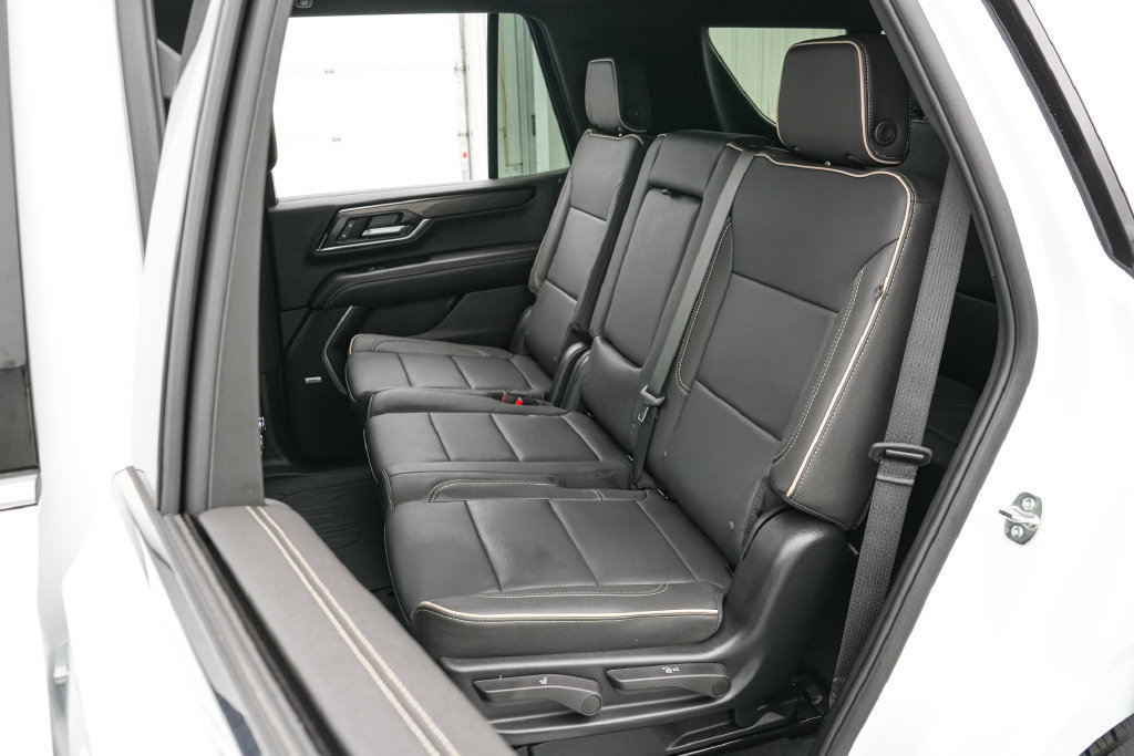 Used 2026 GMC Yukon Elevation AWD/4WD image 19