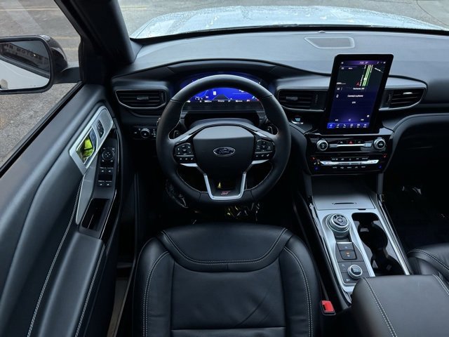 Certified 2022 Ford Explorer ST w/ Equipment Group 401A image 10