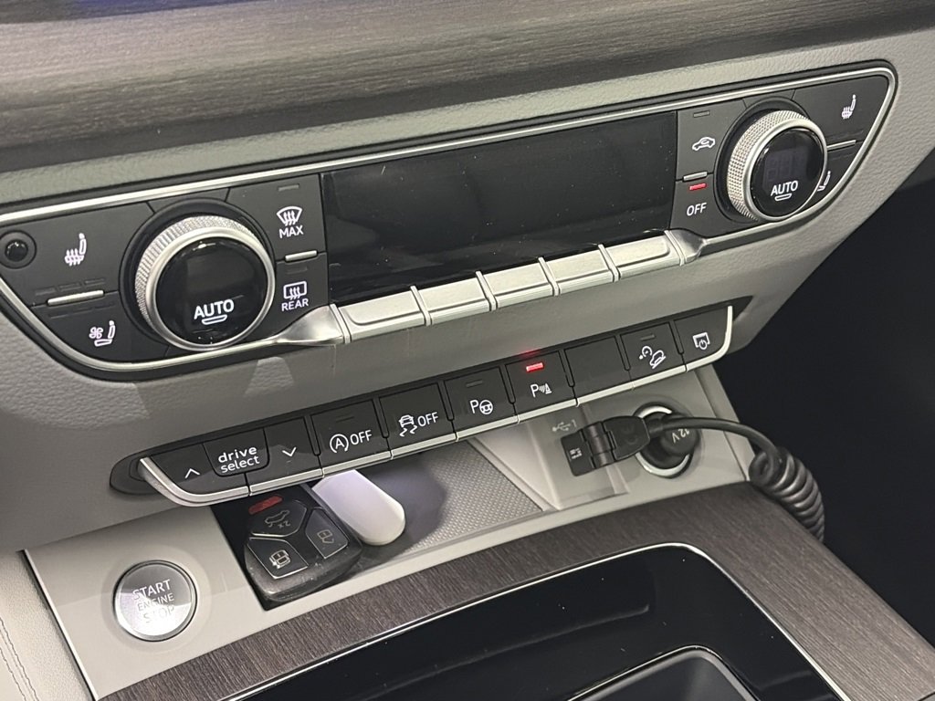Used 2022 Audi Q5 2.0T Prestige image 21