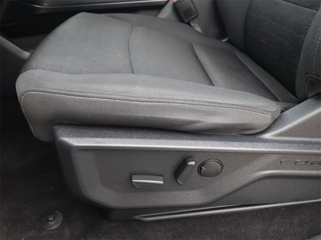 Certified 2022 Ford F150 XLT w/ Equipment Group 302A High image 16