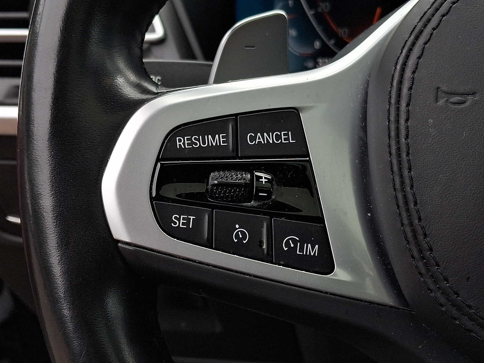 Used 2024 BMW X4 xDrive30i w/ Premium Package AWD/4WD image 22