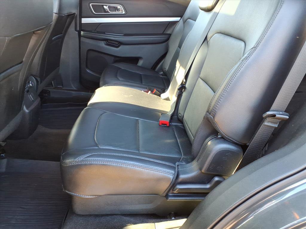 Certified 2017 Ford Explorer XLT w/ Equipment Group 202A image 12