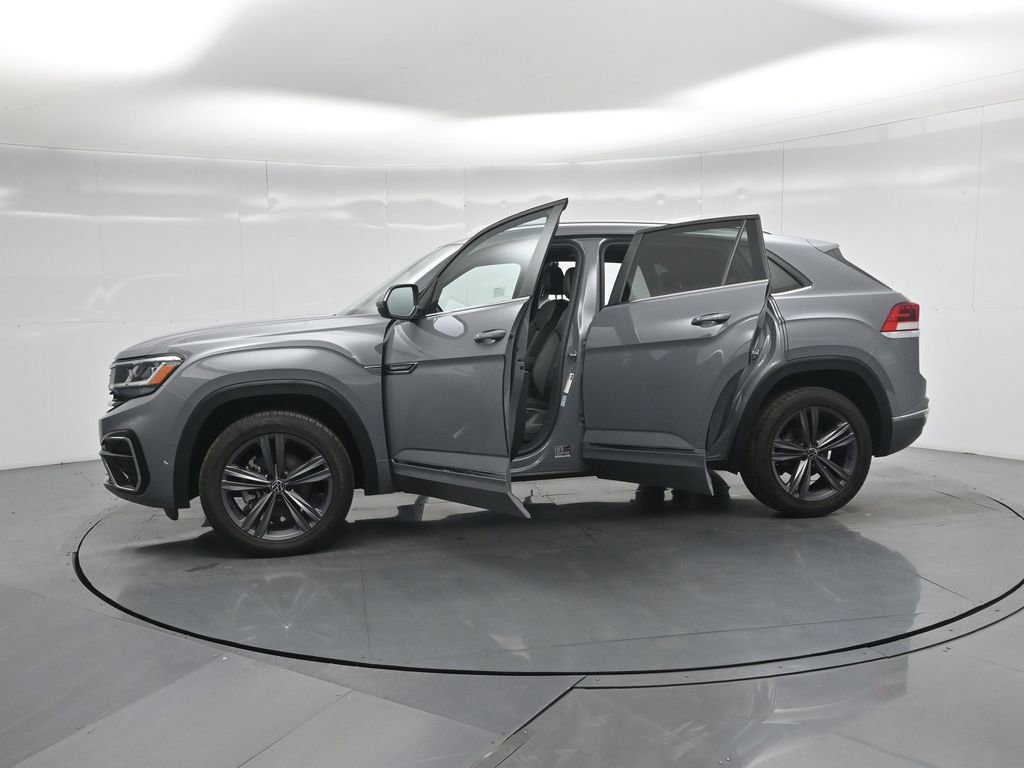 Used 2021 Volkswagen Atlas Cross Sport SE image 53