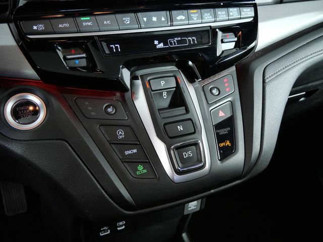 Used 2025 Honda Odyssey Sport-L image 20