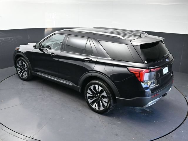Certified 2025 Ford Explorer Platinum w/ LUX Leather Package AWD/4WD image 30