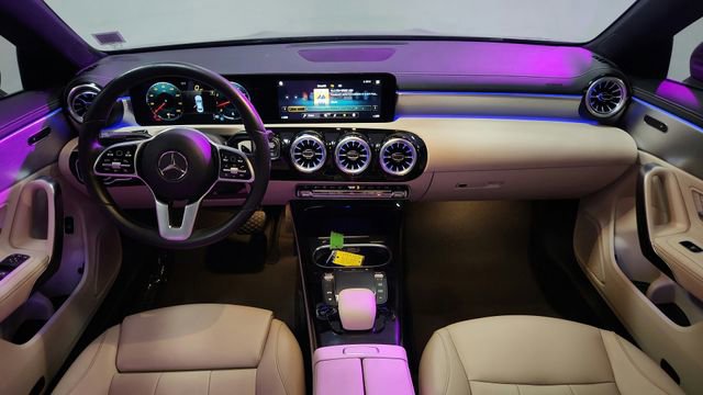 Used 2022 Mercedes-Benz CLA 250 4MATIC w/ Premium Package Lite image 19