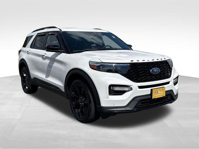 Certified 2024 Ford Explorer ST w/ Equipment Group 401A AWD/4WD image 5