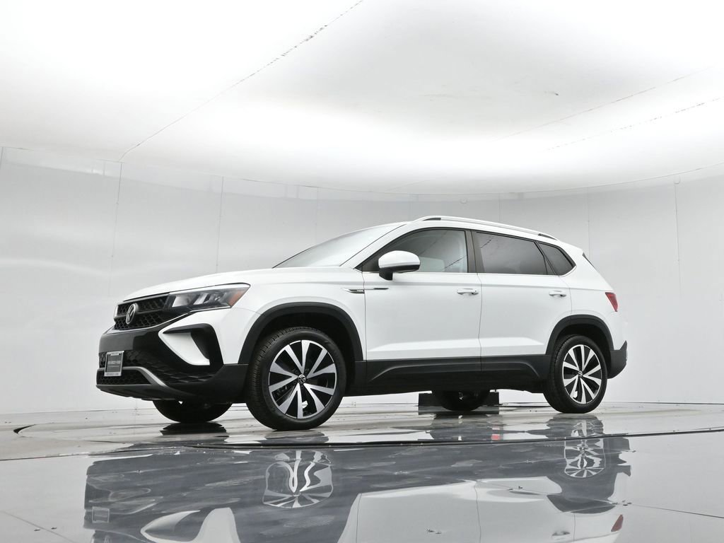 Used 2022 Volkswagen Taos SE image 30