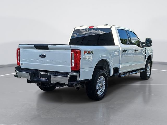 Certified 2025 Ford F250 XLT w/ FX4 Off-Road Package AWD/4WD image 3
