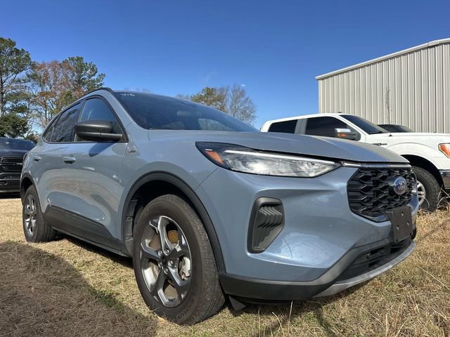 Certified 2025 Ford Escape ST-Line image 9