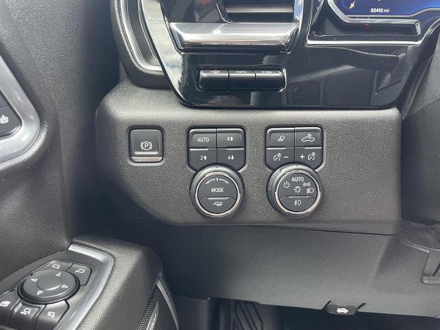 Used 2025 Chevrolet Silverado 2500 LTZ w/ LTZ Premium Package AWD/4WD image 15
