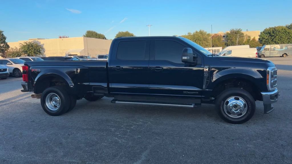 Certified 2023 Ford F350 Lariat image 12