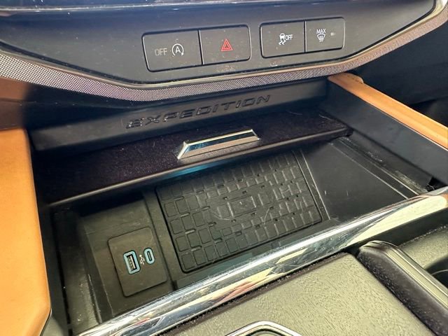 Certified 2023 Ford Expedition Platinum AWD/4WD image 22