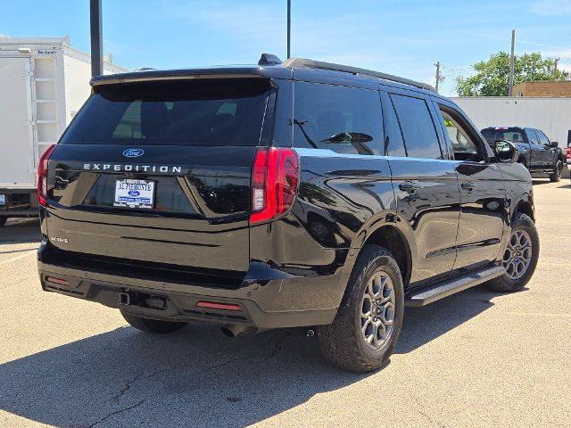 Certified 2025 Ford Expedition Active AWD/4WD image 12