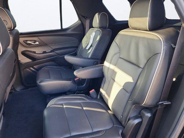 Used 2023 Chevrolet Traverse Premier w/ Redline Edition FWD image 20