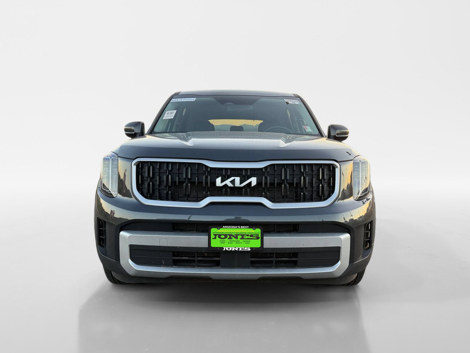 Used 2024 Kia Telluride LX FWD image 11