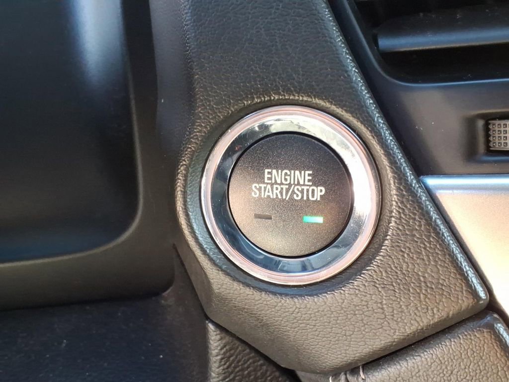 Used 2019 Chevrolet Tahoe LT image 30