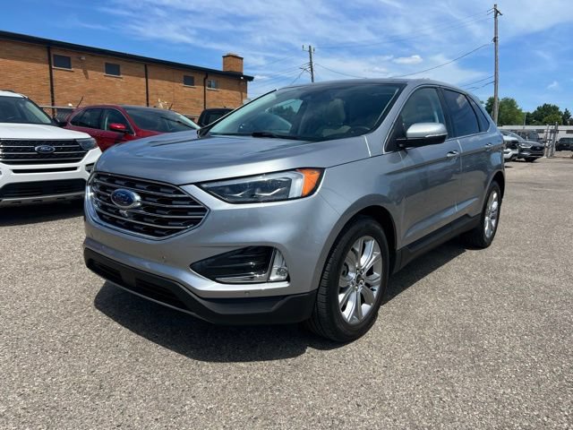 Certified 2023 Ford Edge Titanium w/ Equipment Group 301A AWD/4WD image 30