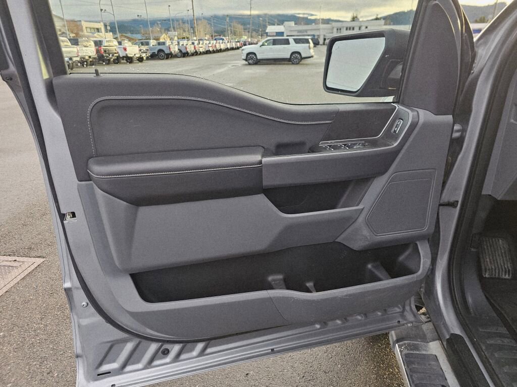 Certified 2025 Ford F150 XLT w/ Equipment Group 301A Standard image 15